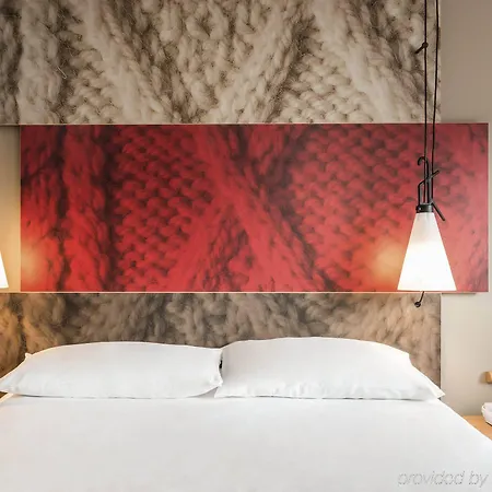 Ibis Hotel Honfleur