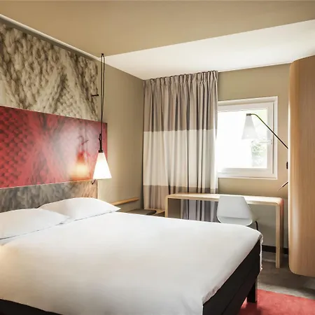 Ibis 3*