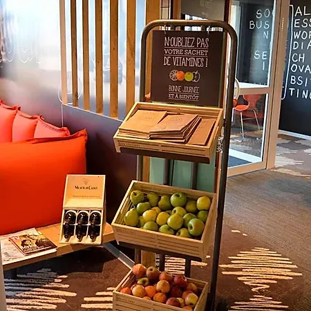 Ibis Hotel 3*
