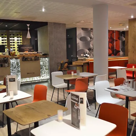 Ibis Отель 3*