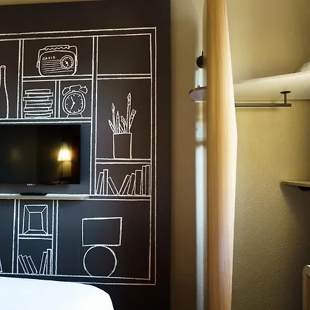 Hotell Ibis Honfleur